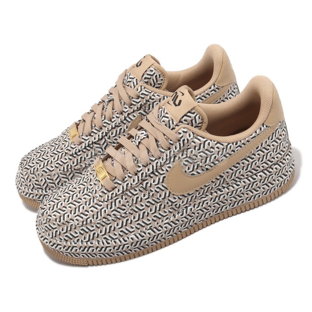 Nike air force 1 Geometric Pattern Sneakers in Beige and Black
